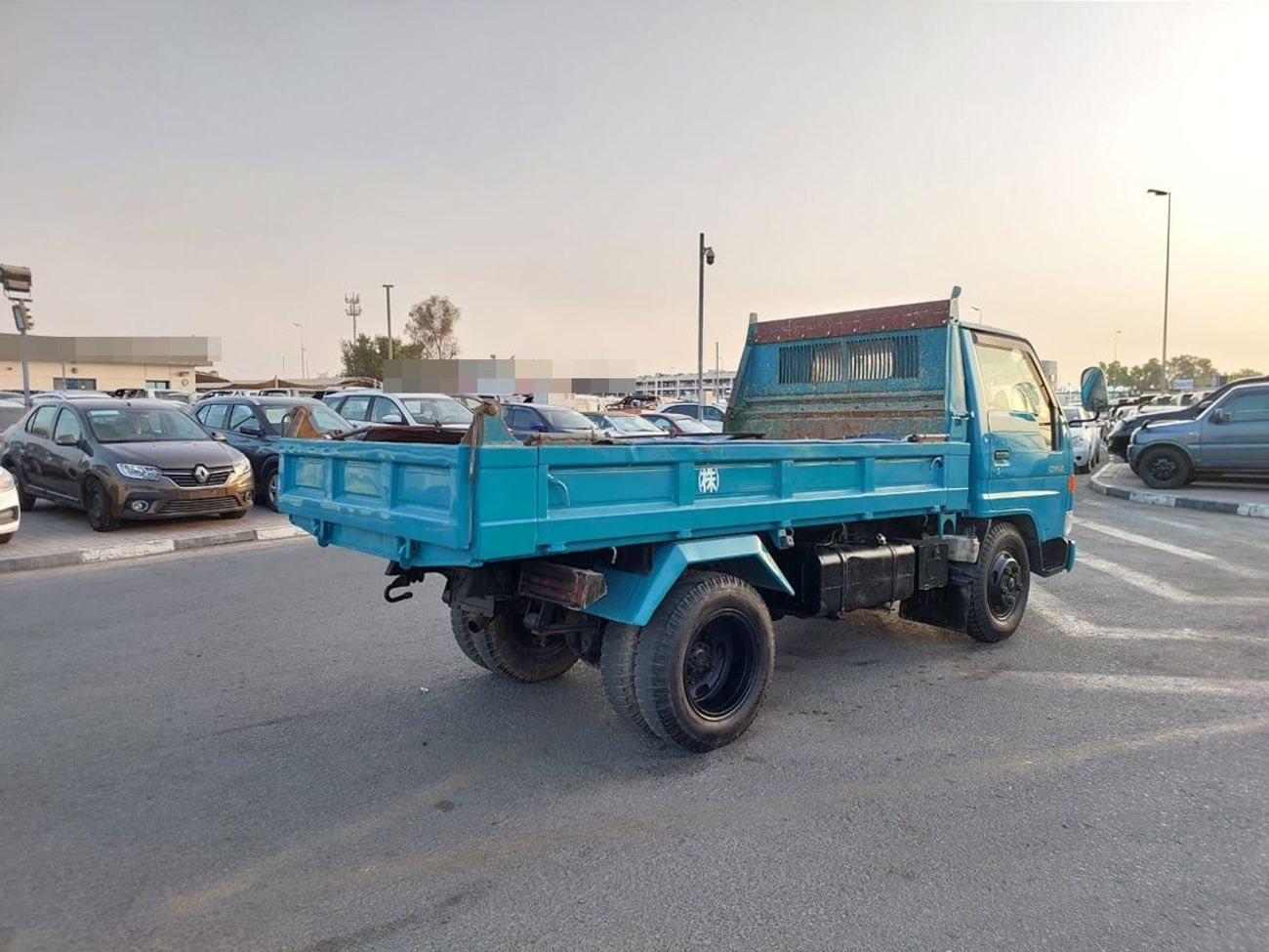 Toyota Dyna TOYOTA DYNA TRUCK DUMPER RHD 1995 MODEL 4.1 L DIESEL AUTOMATIC(PM01058)