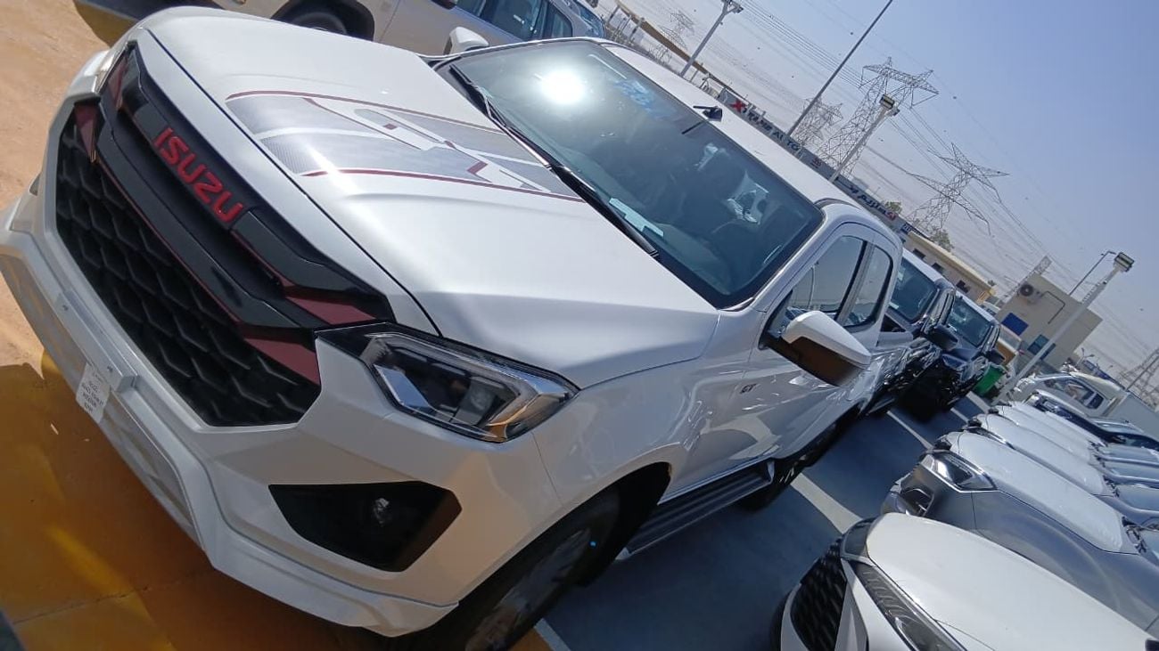 إيسوزو D ماكس ISUZU D-MAX PICK UP, 3.0L DIESEL ENGINE, DIFF LOCK FULL OPTION