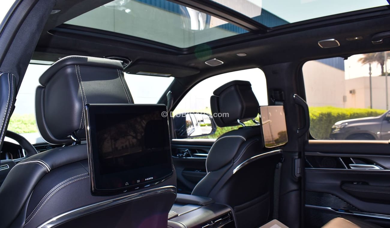 Jeep Grand Wagoneer Obsidian Series II 4WD. Local Registration +10%