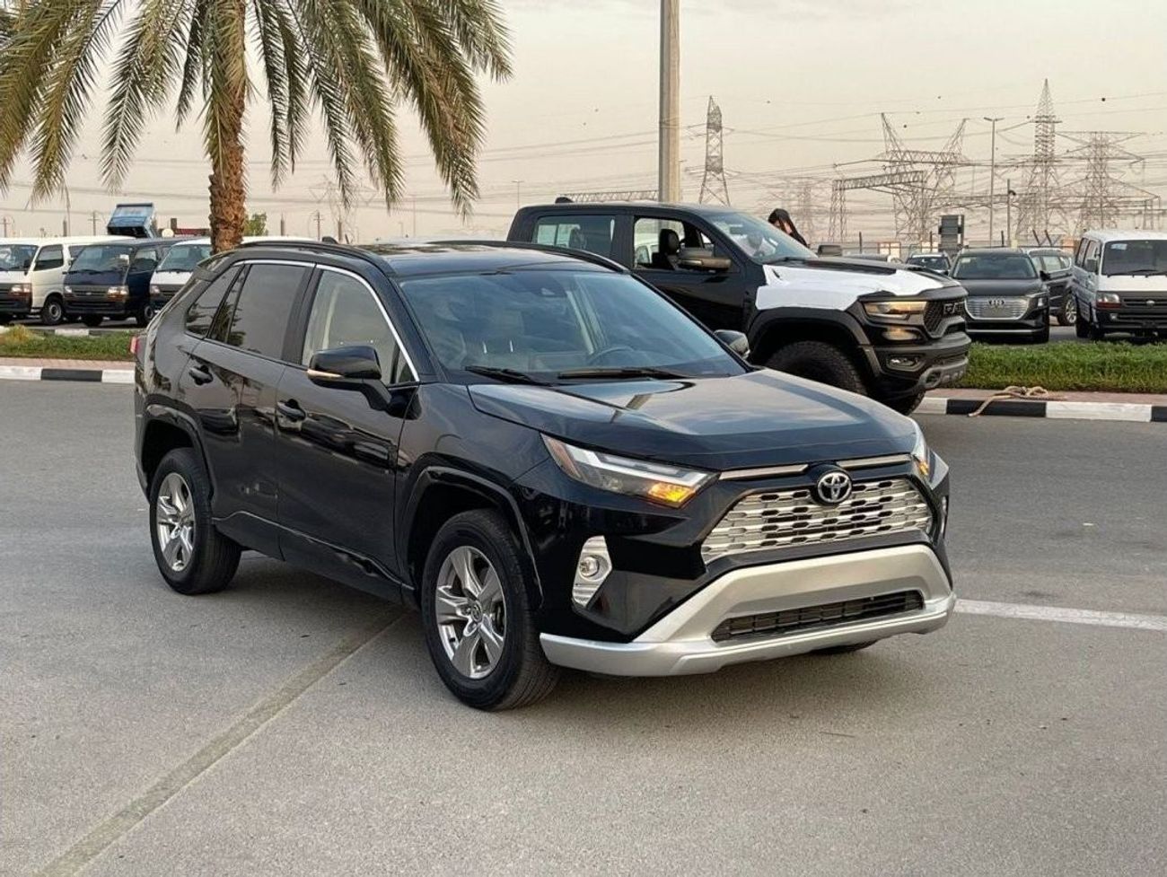 Toyota RAV4 2022 TOYOTA RAV4 XLE 4x4 IMPORTED FROM USA