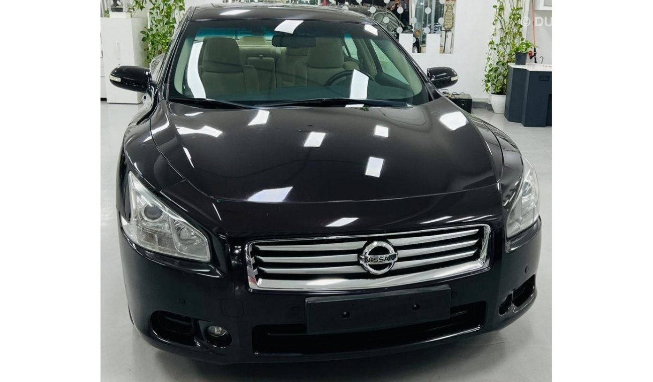 Used Nissan Maxima SV SV GCC .. Original Paint .. Perfect Condition ...