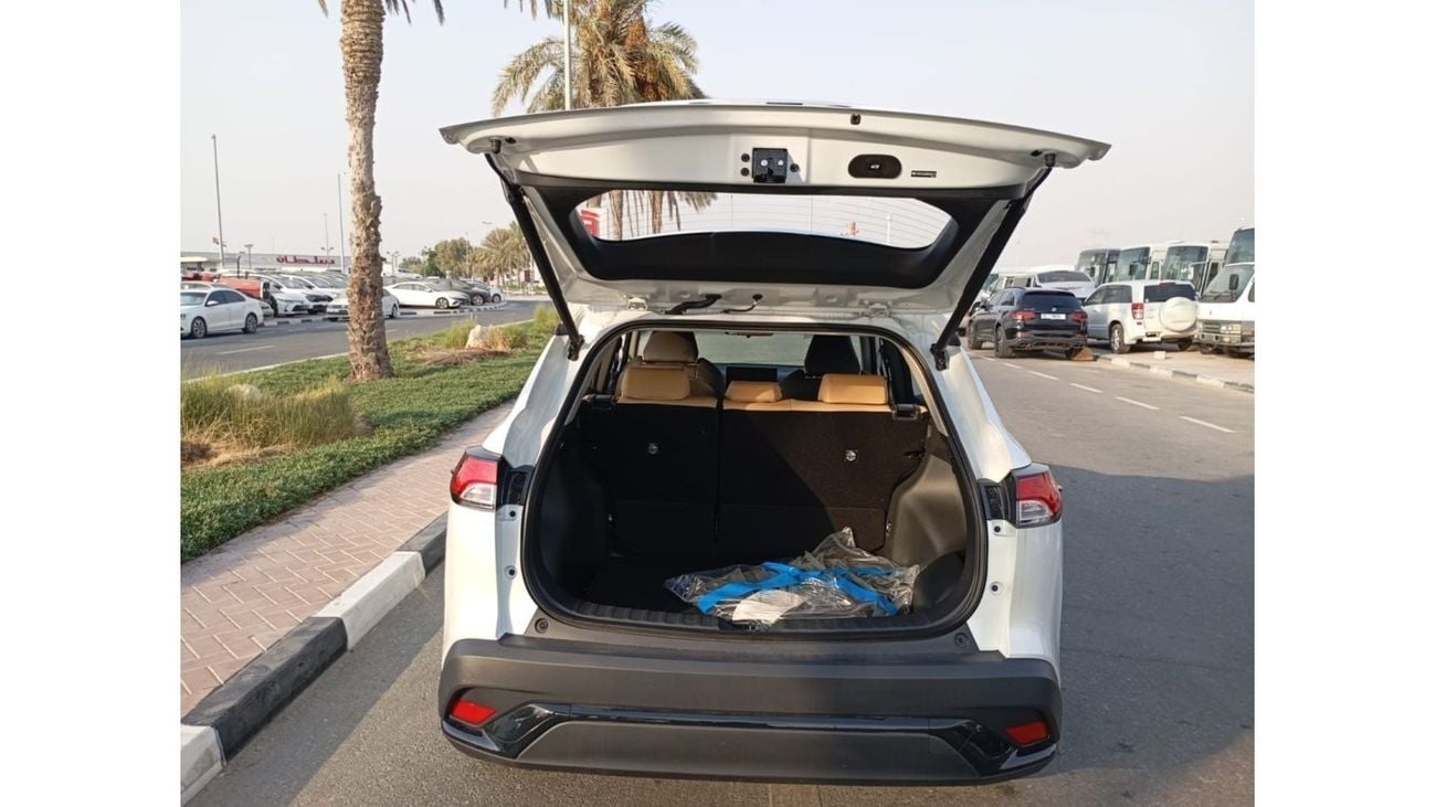 تويوتا فرونتلاندر TOYOTA FRONTLANDER MED OPTION MY 2024