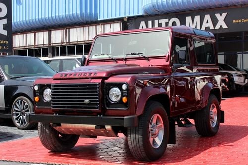 Land Rover Defender (2016) 90 M/T DIESEL, GCC