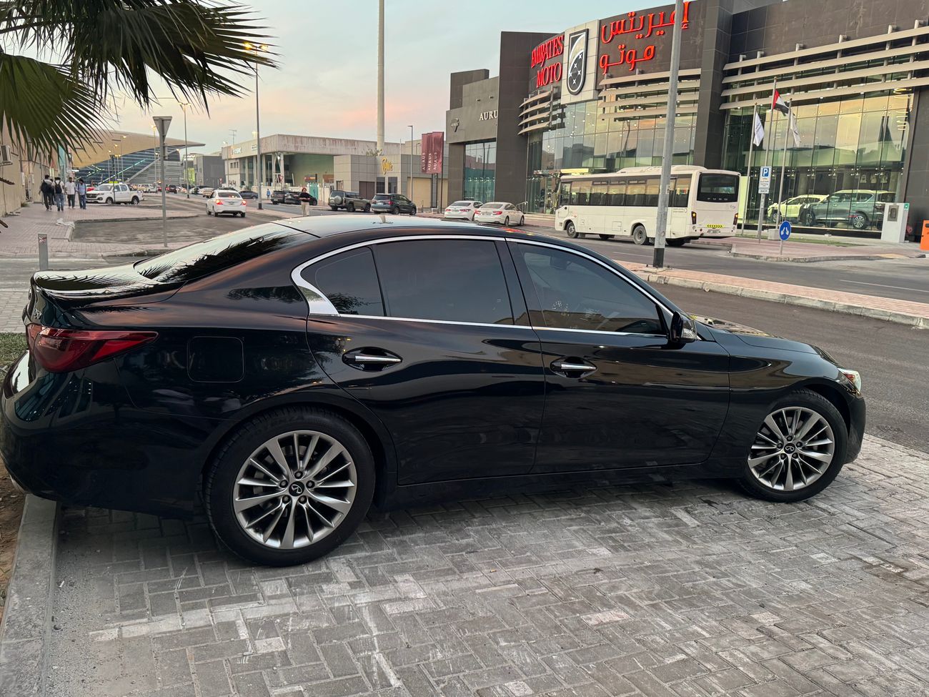 إنفينيتي Q50 Luxe 3.0L
