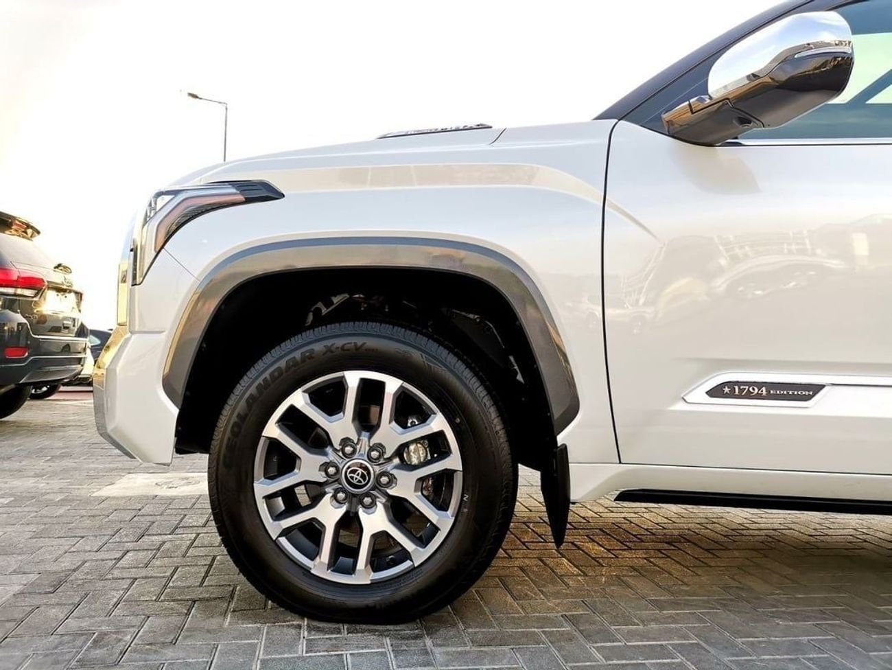 تويوتا تاندرا Toyota Tundra 1794 Edition ( Hybrid ) - 2024 - White