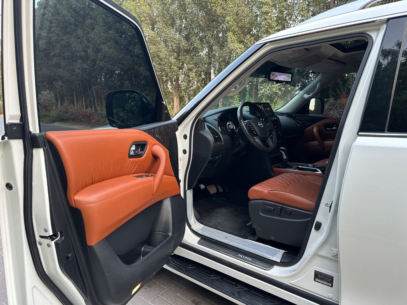 Nissan Patrol SE Platinum 4.0L V6 | GCC Specs | Full Option | Perfect Condition | Low Mileage