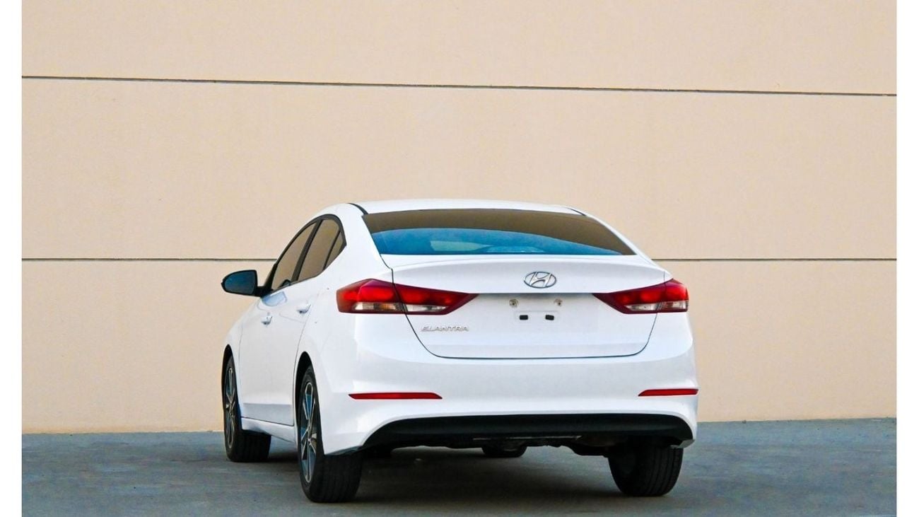 هيونداي إلانترا GL هيونداي إلنترا 2017 خليجي بحالة ممتازة من الداخل والخارج