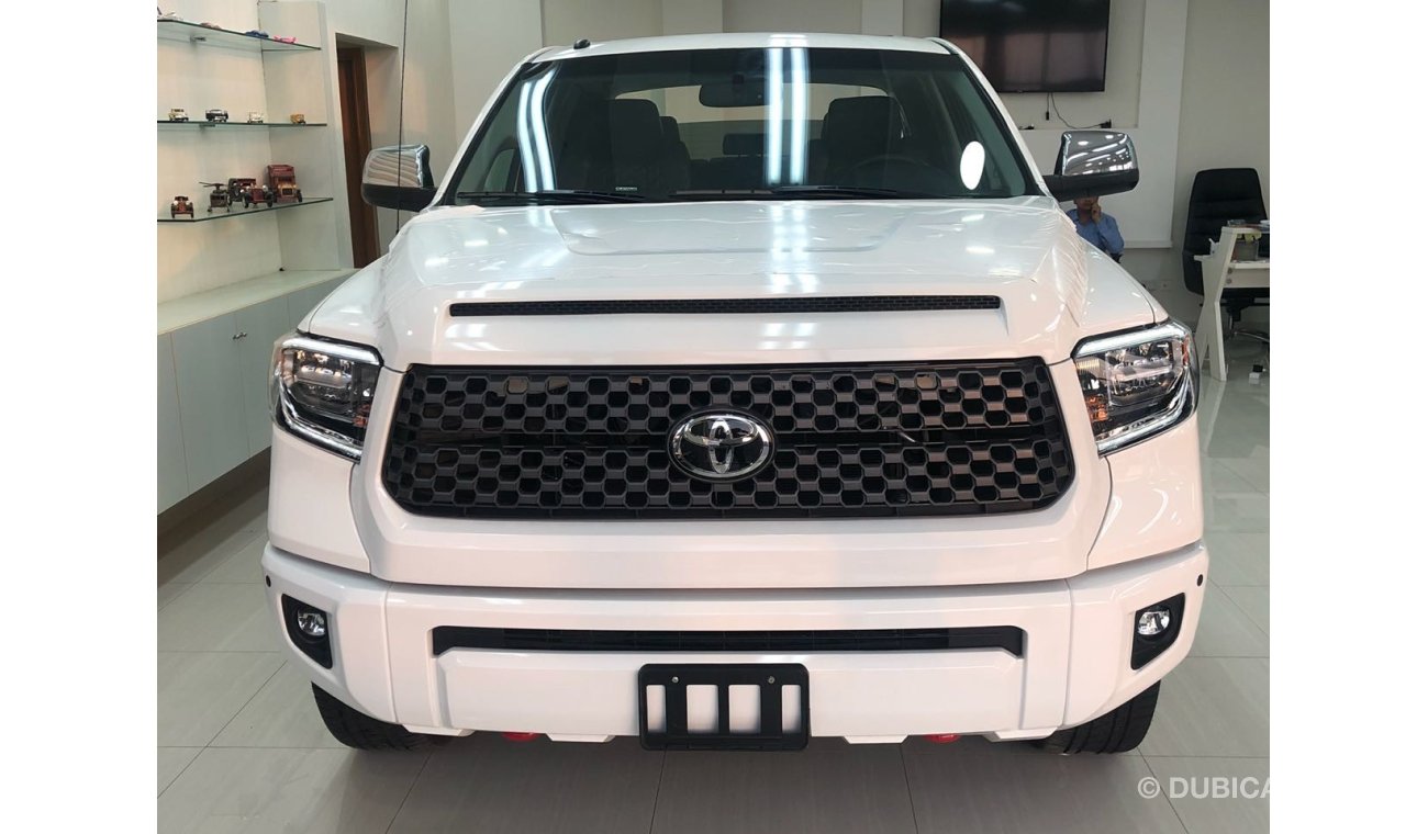 Toyota Tundra Platinum 2017 with 2018 look/ Bank finance available