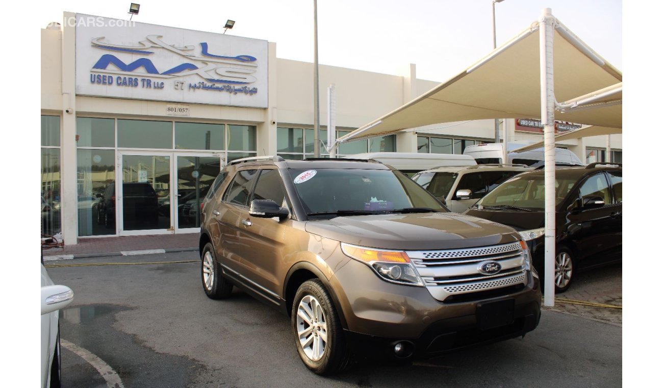 Ford Explorer XLT - 4 WD - 2 KEYS - CAR IS IN PERFECT CONDITION INSIDE OUT