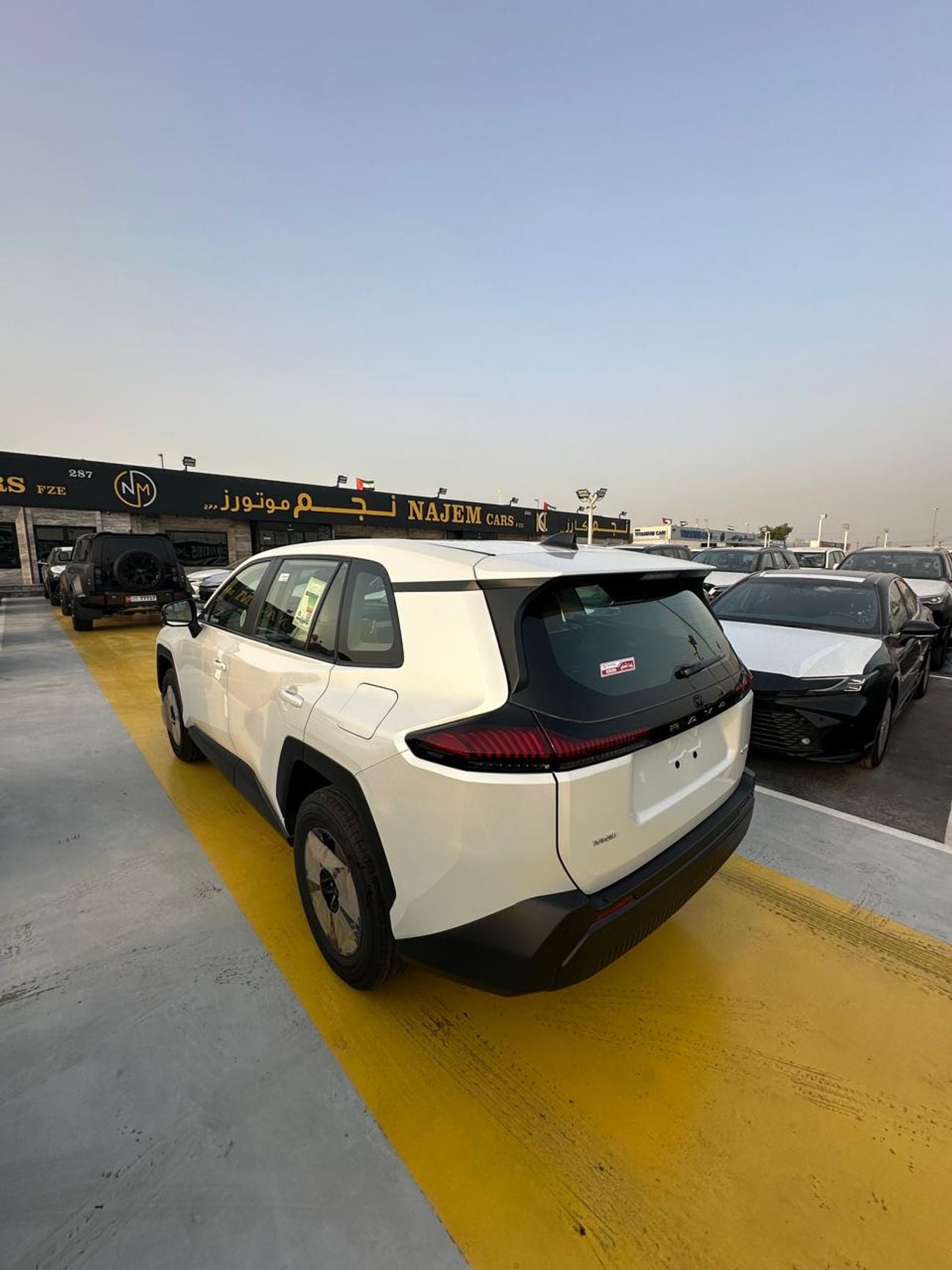 تويوتا راف ٤ 2.5L EX Hybrid