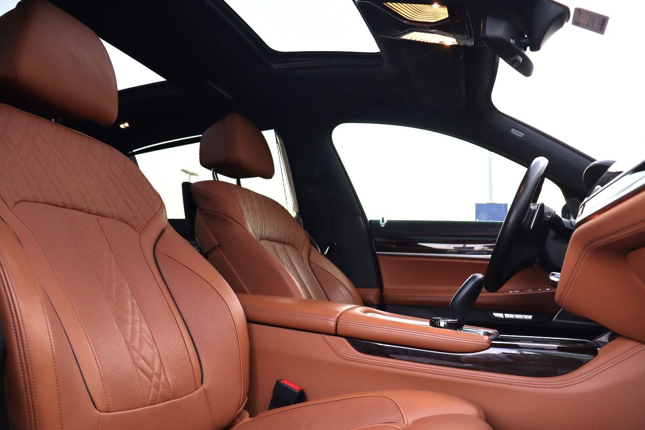 بي أم دبليو 740Li M Sport 3.0L (335 HP)