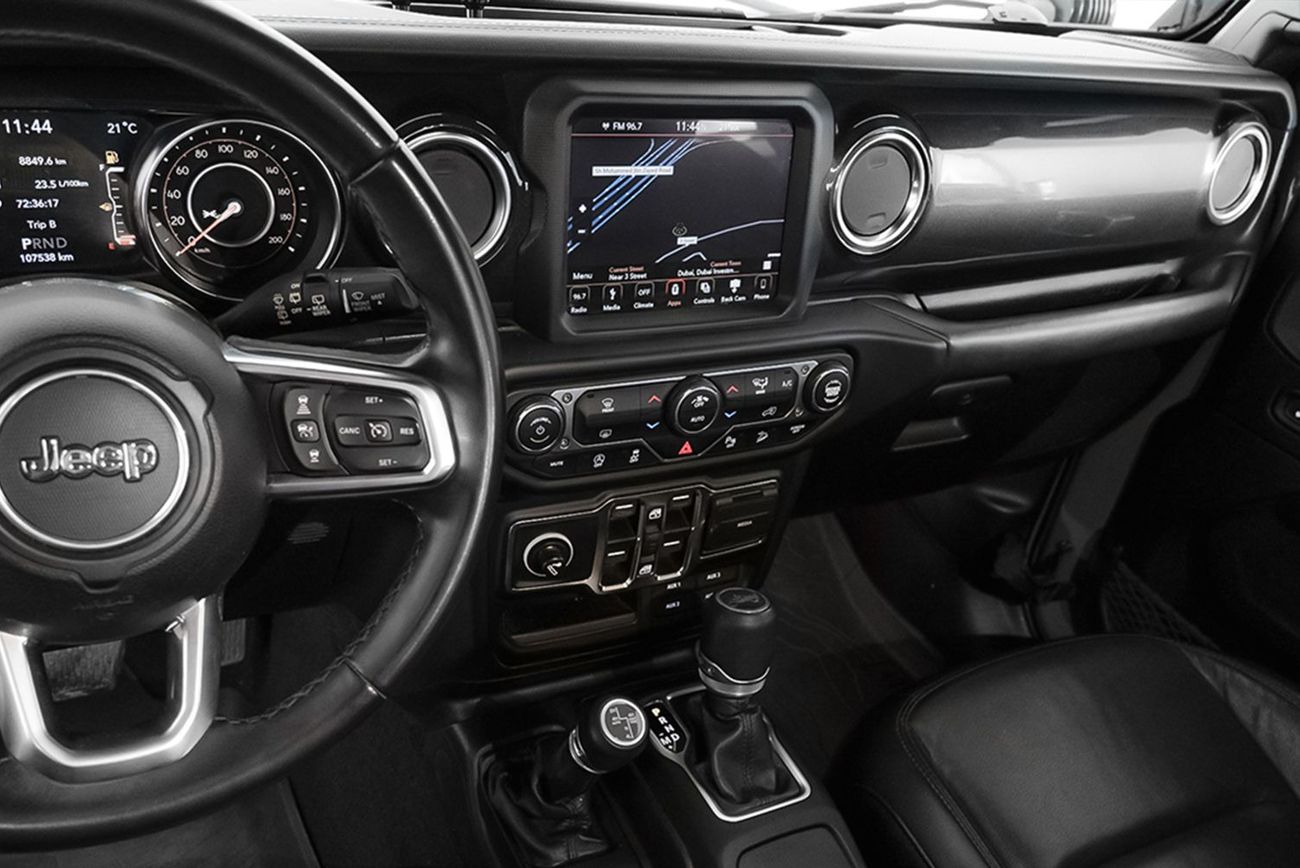 Jeep Wrangler Unlimited Sahara 3.6L