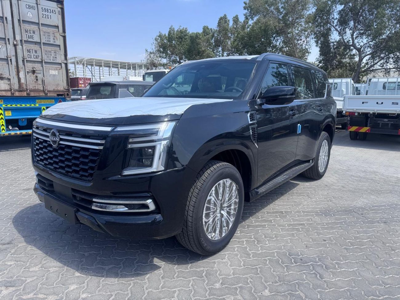 Nissan Patrol SE PLATINUM CITY 3.8L_2026_(BLACK/TAN)