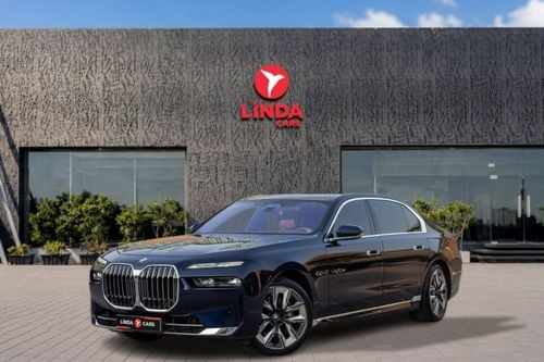 BMW 740i LUXURY PURE EXCELLENCE 2023 BMW 740i GCC | Agency Warranty