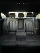 بي أم دبليو 228i