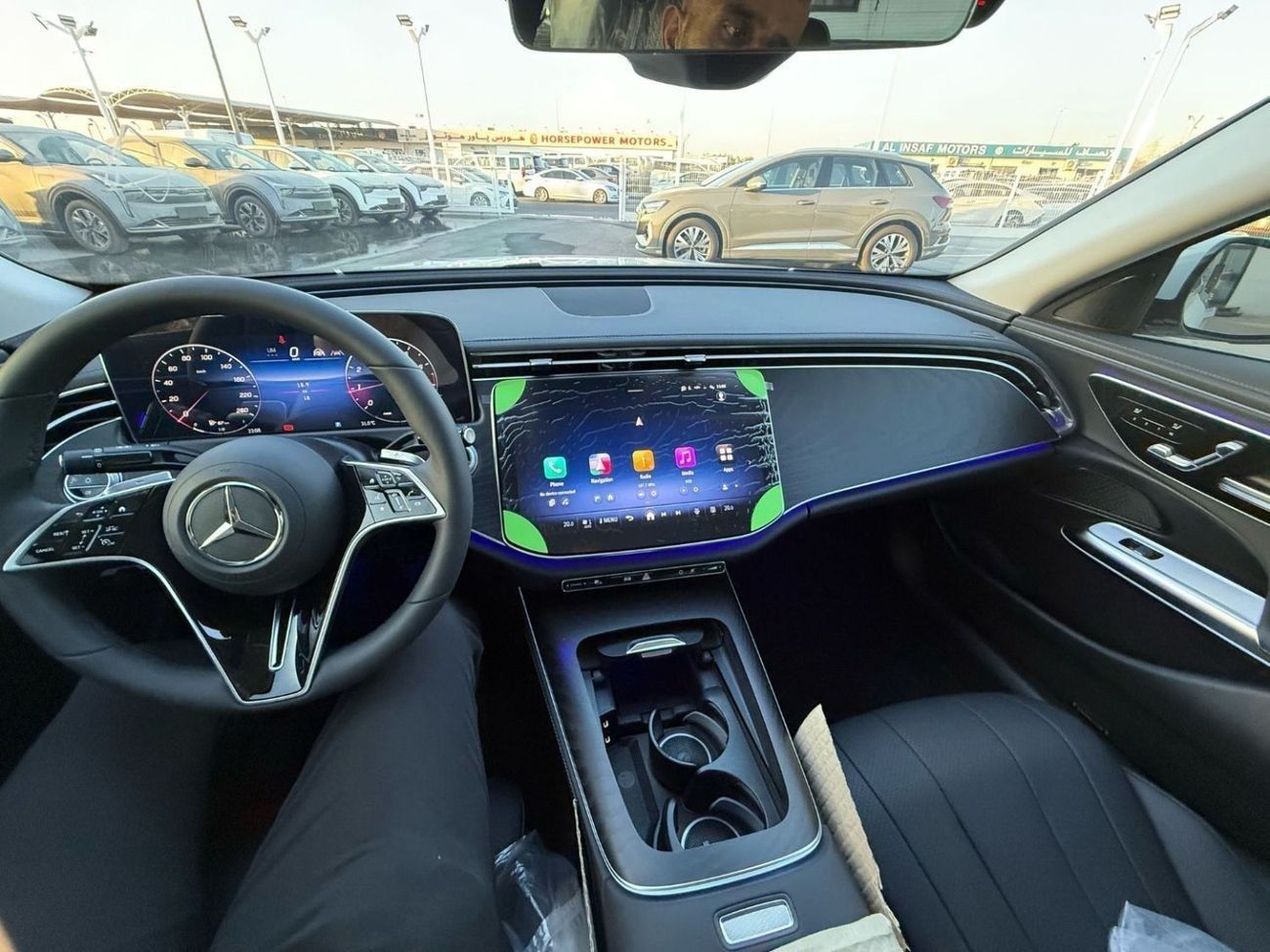 Mercedes-Benz E200 New Mercedes-Benz E200 2.0L