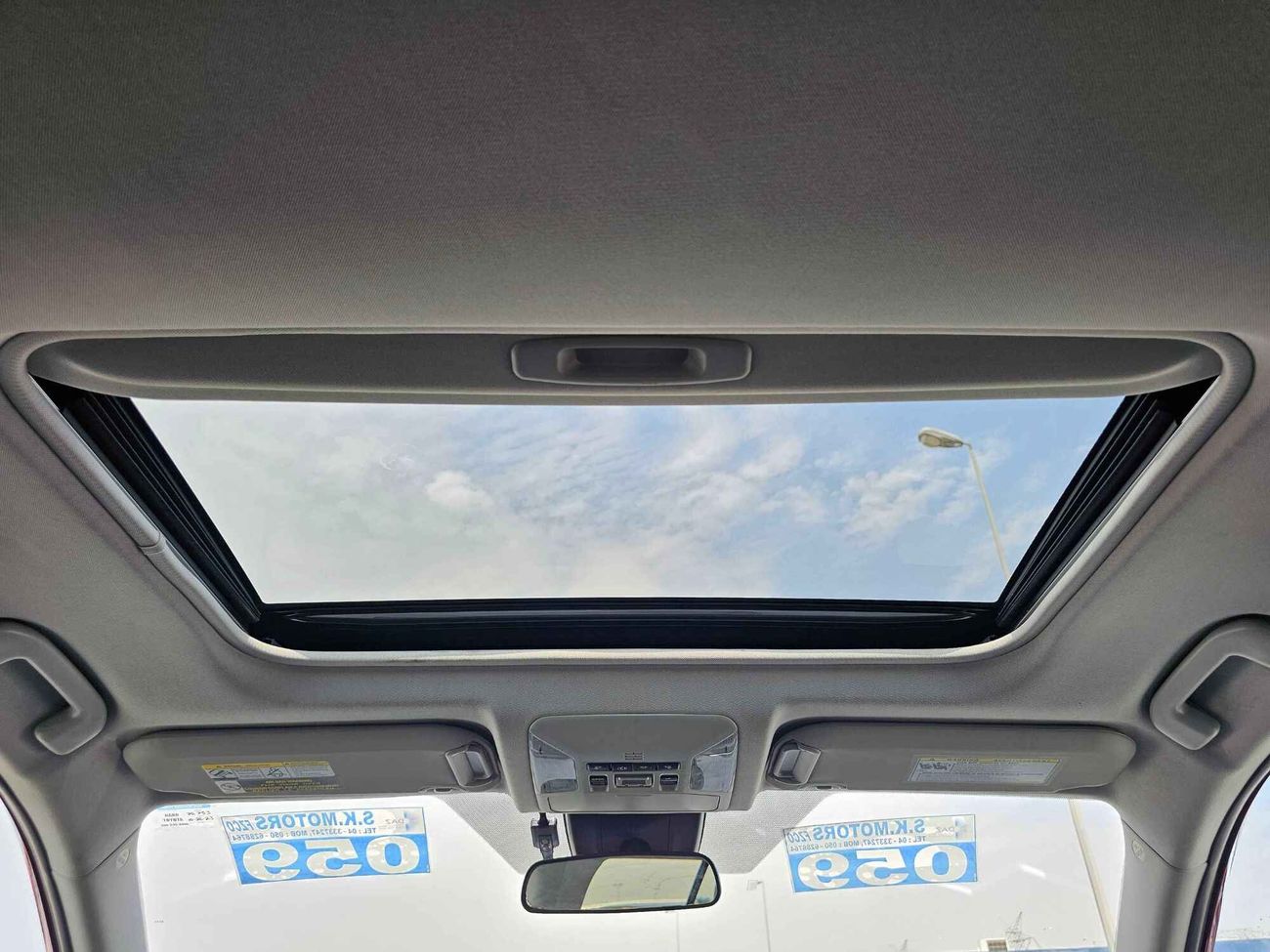 Toyota RAV4 XLE AWD/ SUNROOF/ LEATHER/ DVD CAMERA/ BUTTON START/ AUTO TRUNK/LOT#46812