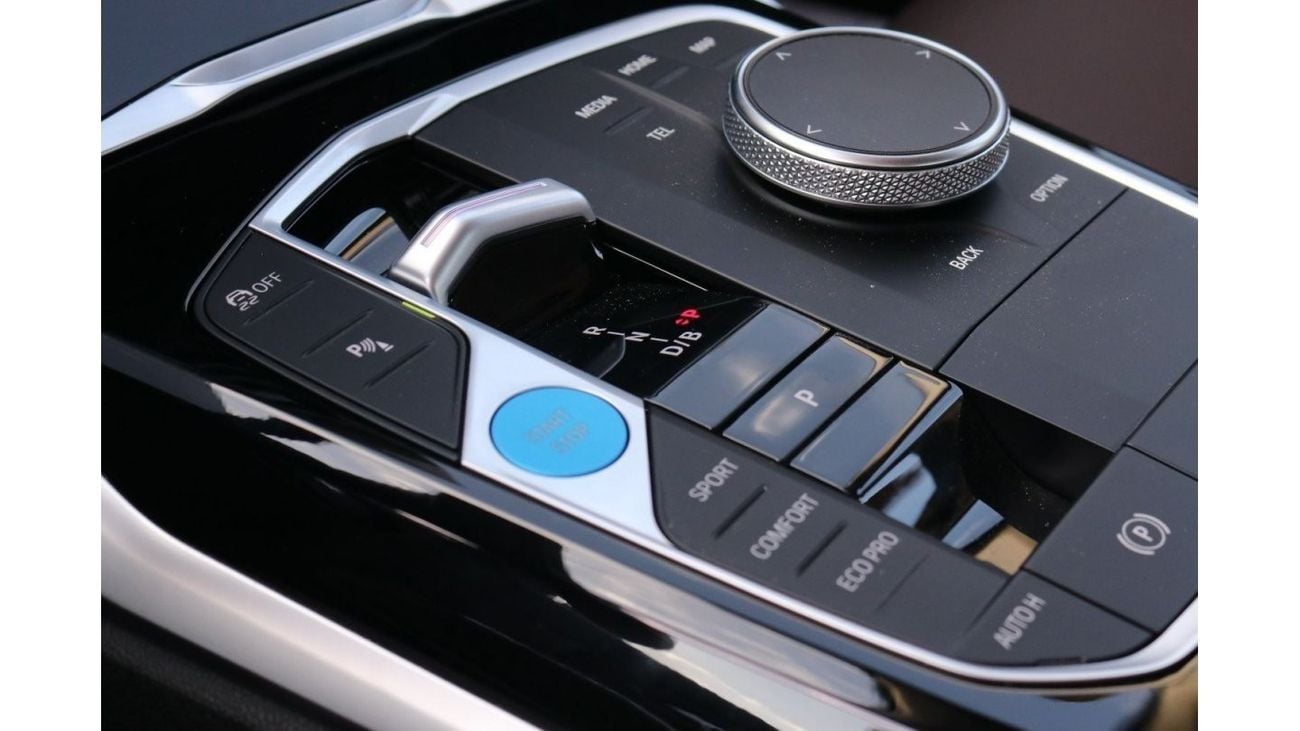 بي أم دبليو iX3 BMW IX3 , BLACK COLOR , 2024