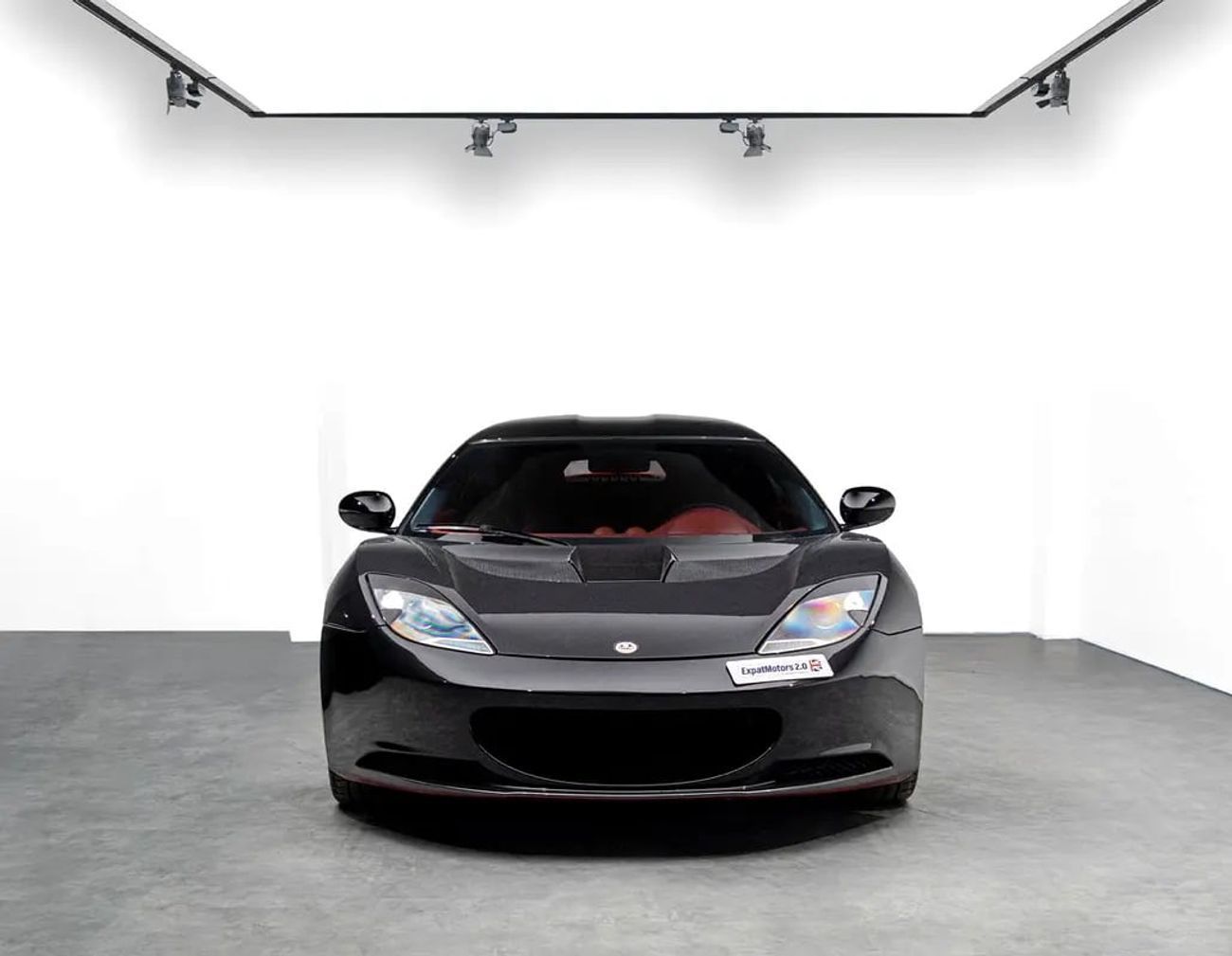 لوتس إيفورا S