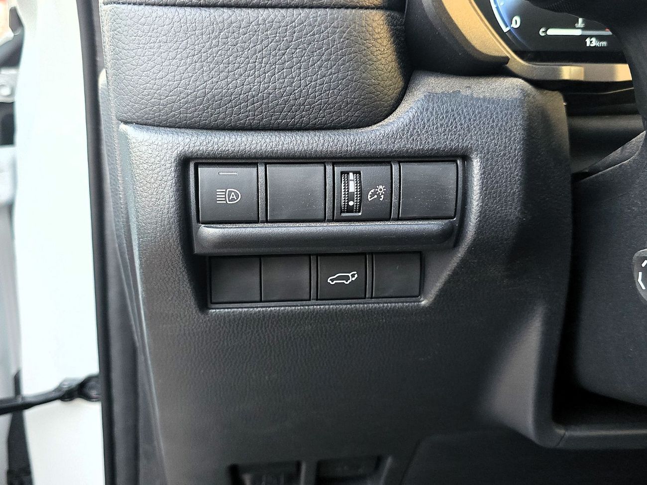 Toyota Prado Toyota land Cruiser Prado 4*4  2.4L Turbo A/T PETROL 2025 White color