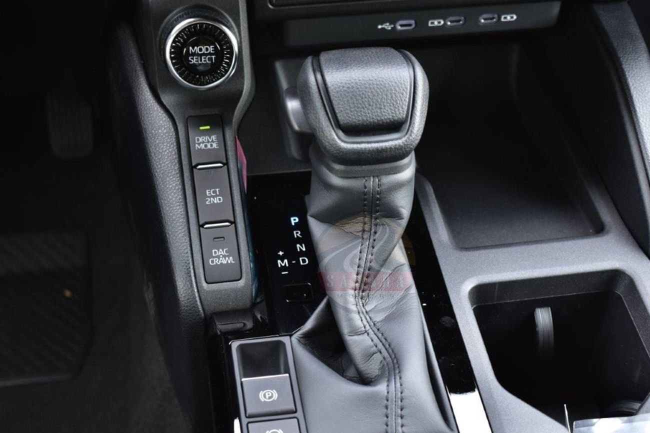 تويوتا برادو Toyota Prado TXL1 2.4L Petrol 4WD 7 Seat Automatic