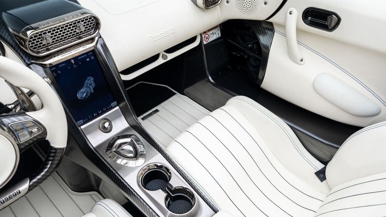 كوينجسيغ ريجيرا - 2019 - GCC Specs - Under Warranty and Service Contract