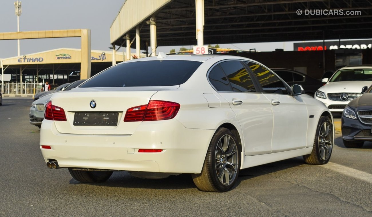 BMW 520i