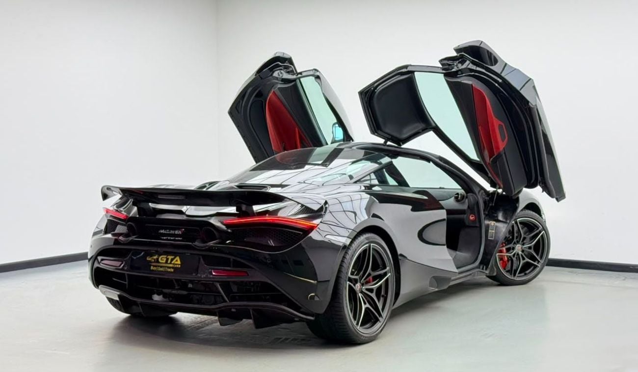 McLaren 720S PERFORMANCE 2018 McLaren 720s Performance Launch Edition, Carbon Fiber Package, Excellent Condition,