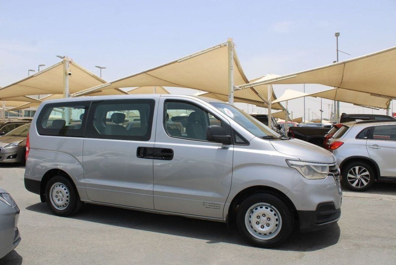 Hyundai H-1 Hyundai H1 - 2019 - GCC - Accident-Free - 2.4L  - (9 Seats) - Excellent Condition