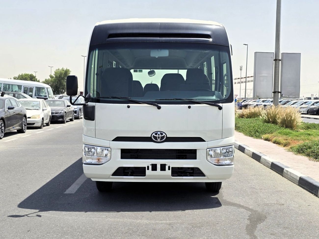 Toyota Coaster 2.7L (23-Seater) TOYOTA COASTER BUS 2.7L M/T 2025 (23-Seater)