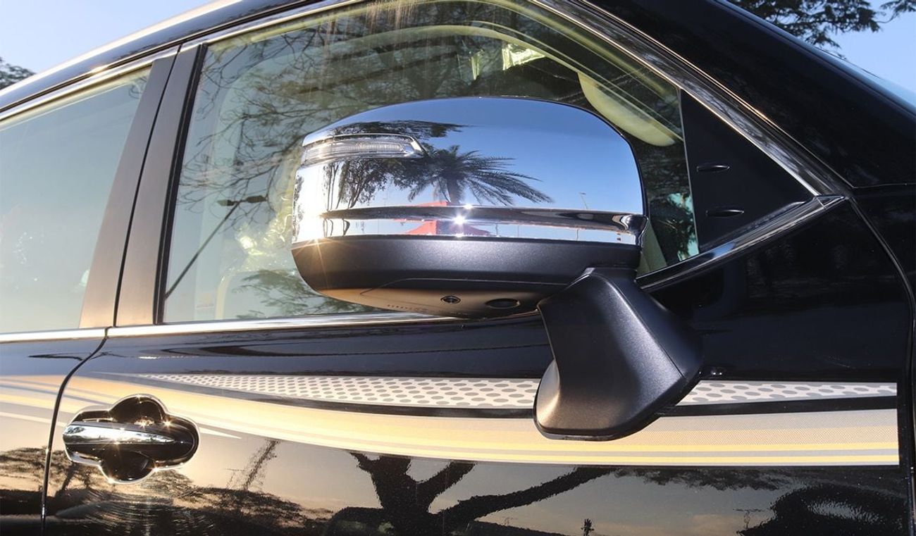 تويوتا لاند كروزر 2026 Model Toyota Land Cruiser (LC300) VX, 4.0L Petrol 4WD 6A/T