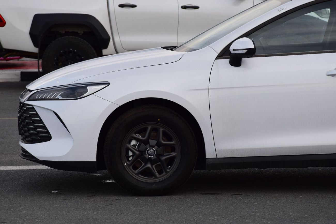 BYD QIN PLUS DM-i 55-km 1.5L Plug in Hybrid