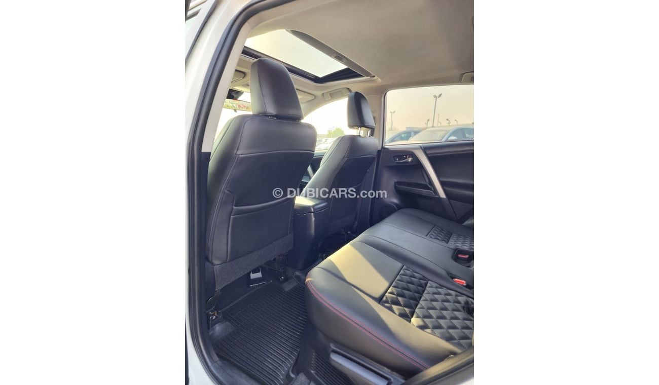 Toyota RAV4 Toyota Rav4 Hybrid 2016 model