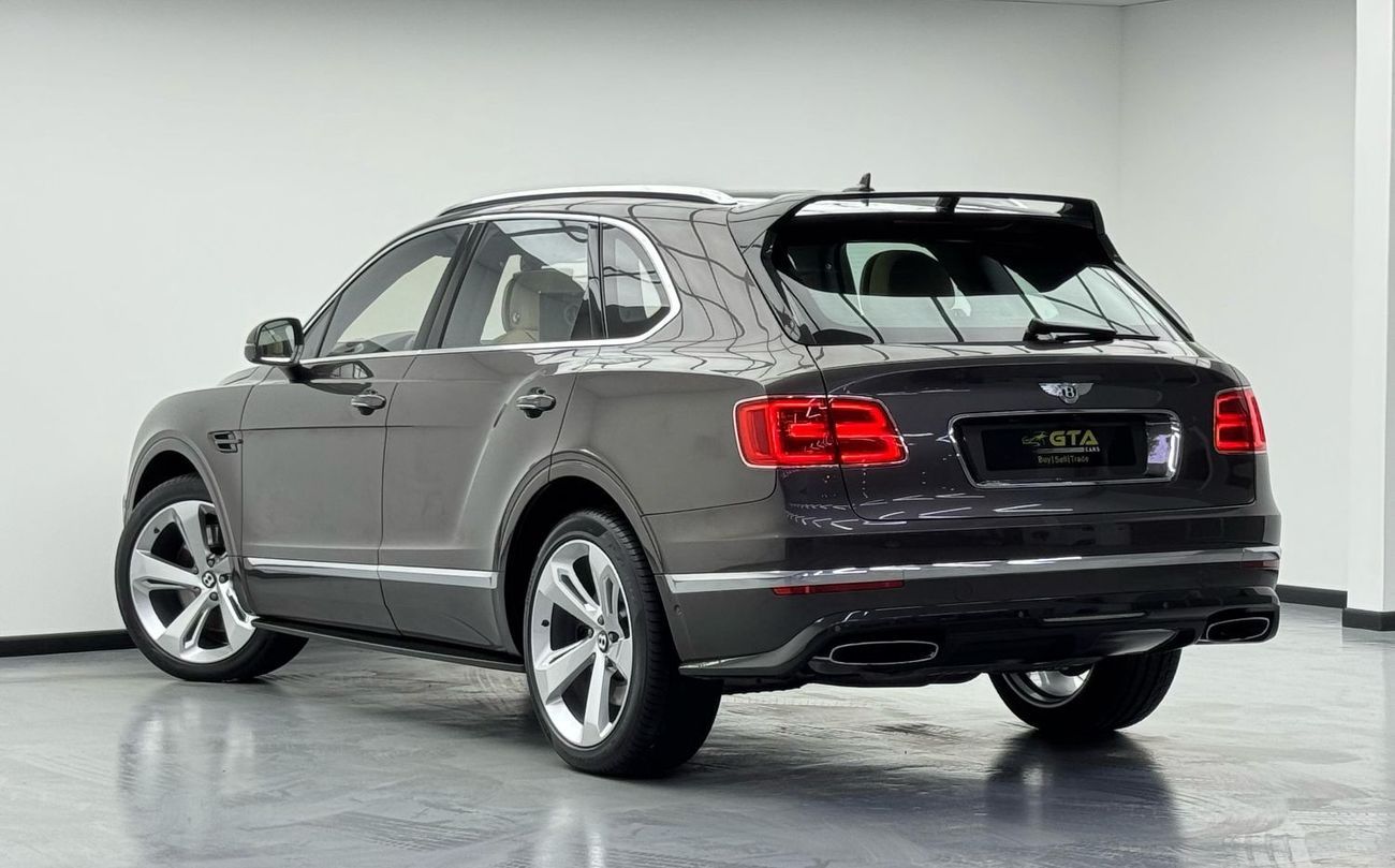 بنتلي بينتايجا First Edition W12 2017 Bentley Bentayga First Edition W12, 2025 Warranty, 2027 Service Pack, Very Lo