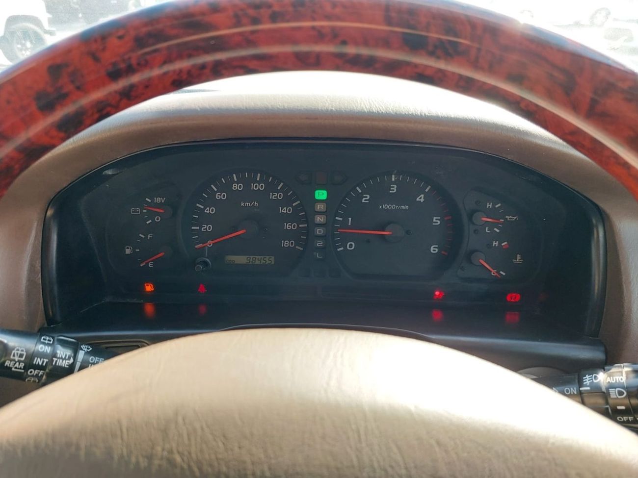 Toyota Land Cruiser TOYOTA LAND CRUISER SUV RHD 1999 MODEL 4.2 L DIESEL AUTOMATIC(PM13650)