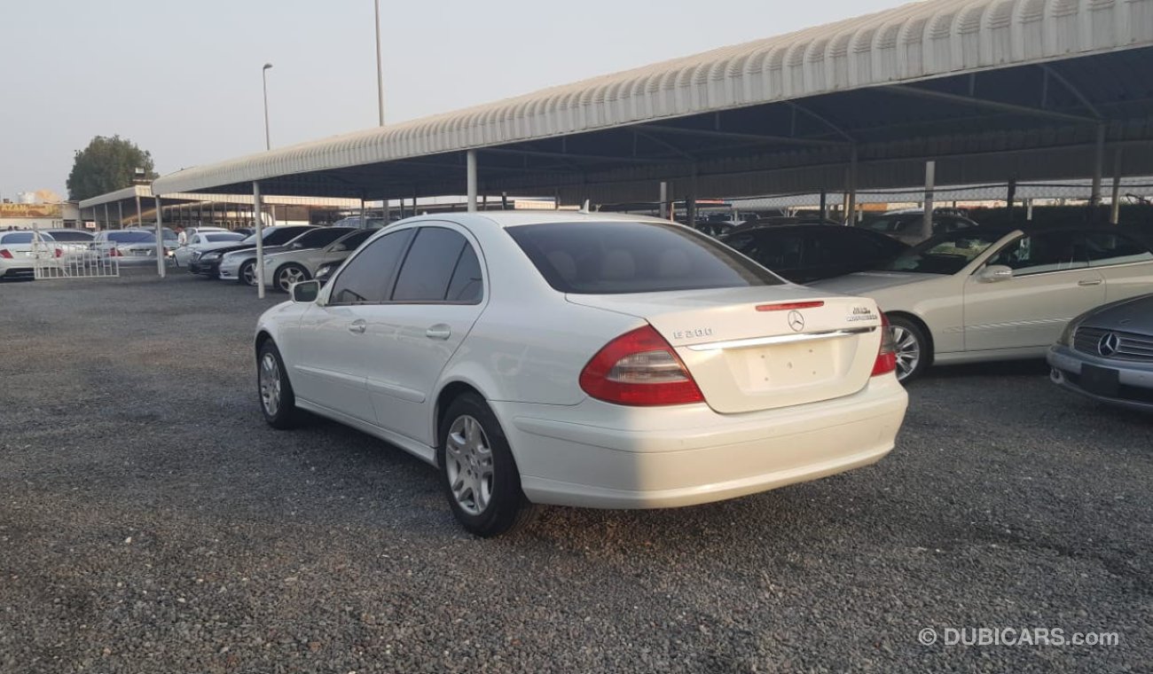 Mercedes-Benz E200 GCC new tires no accident