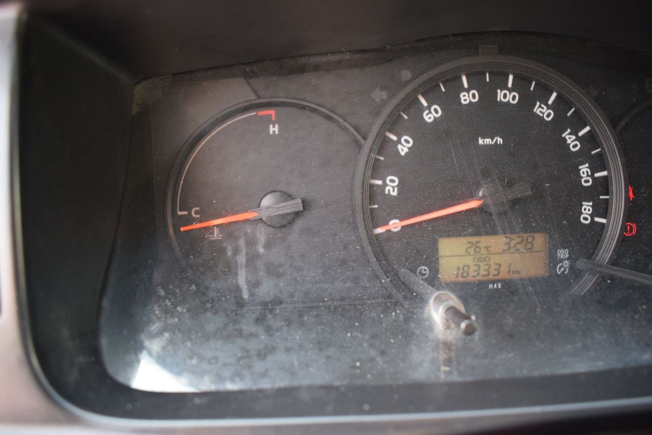 Toyota Hiace Toyota Hiace GLS -High Roof  Panal Van 2.7L:model:2021