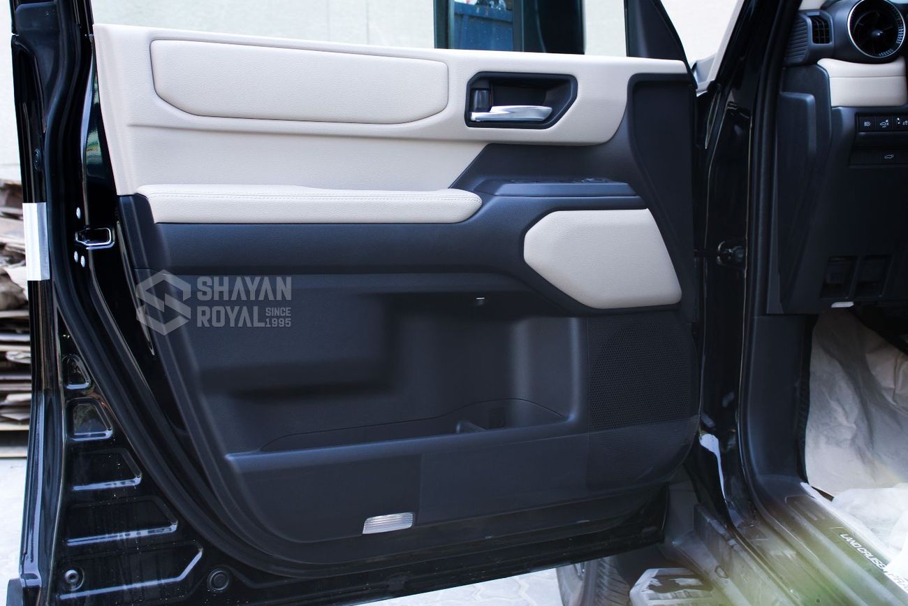 تويوتا برادو LHD 2.4L PETROL ALL ROUNDER FULL OPTION 4WD AT 7-SEATS | RADAR | 2025MY