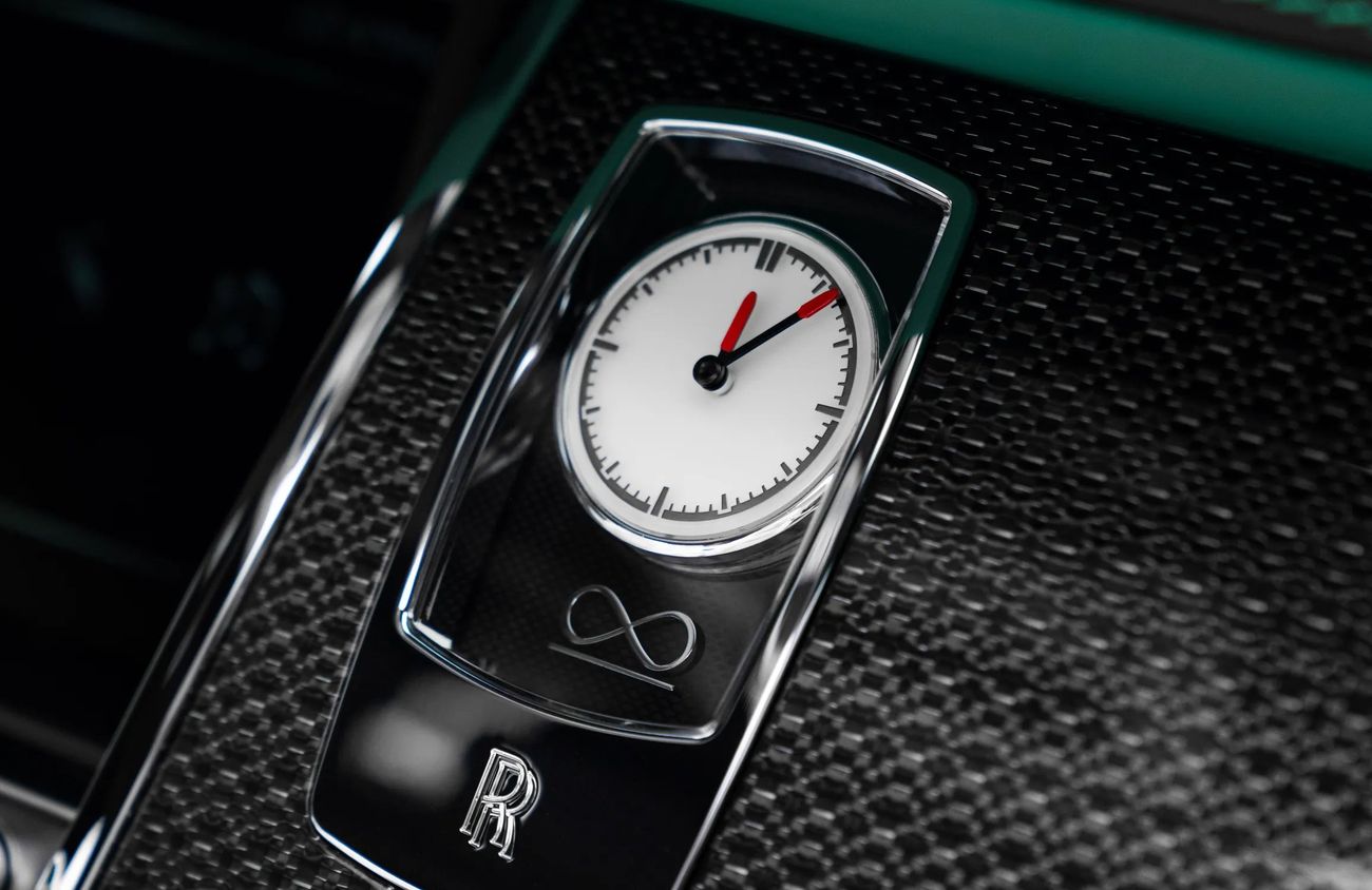 رولز رويس داون 6.6L V12 Twin-Turbocharged Engine