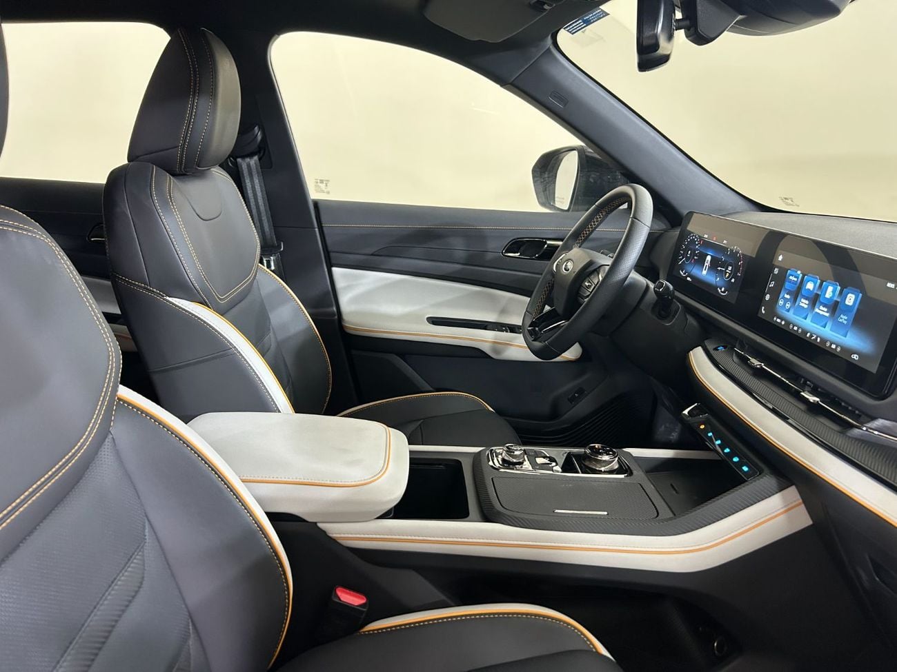 Ford Territory TITANIUM DARK EDITION /TER4325 / AL TAYER MOTORS/ AL QOUZ SHOWROOM