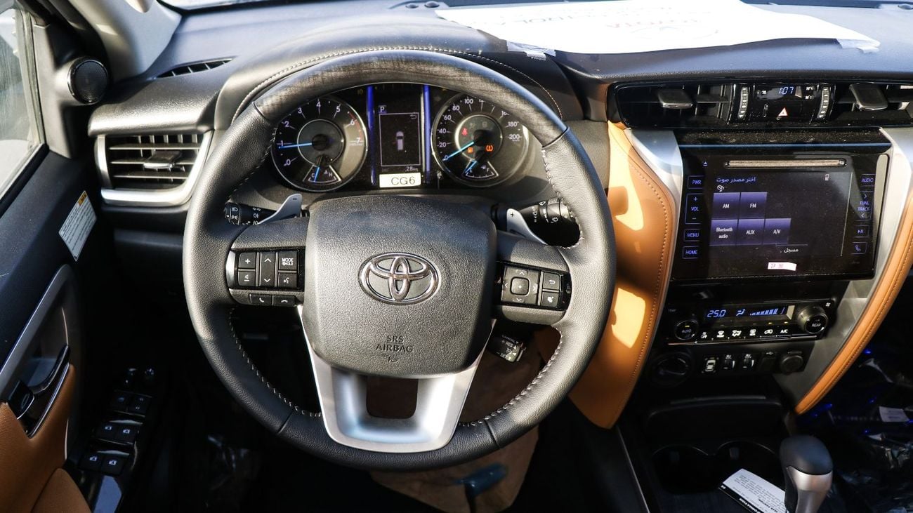 Toyota Fortuner ECTP2M005 - 2025 Toyota Fortuner 4.0L Petrol Auto 4wd Silver