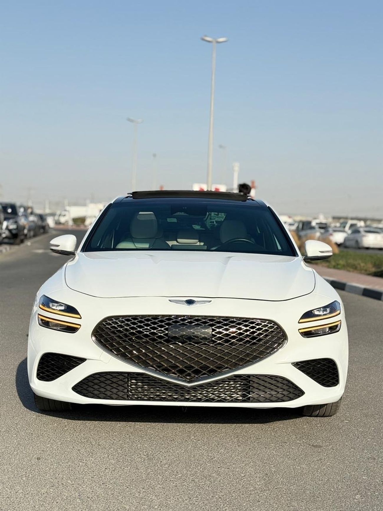 Genesis G70 Platinum 2.0L RWD