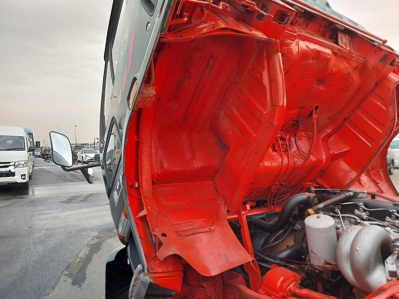 Mitsubishi Fighter (RAMADAN OFFER) MITSIBISHI FIGHTER MIGNON TRUCK RHD 1995 MODEL 8.2 L DIESEL MANUAL(PM01085)