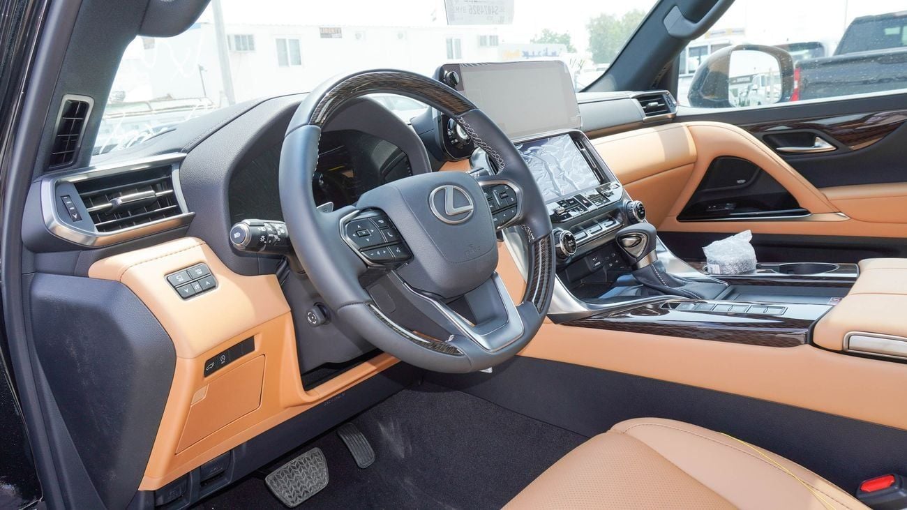 Lexus LX600 SIGNATURE 3.5L V6