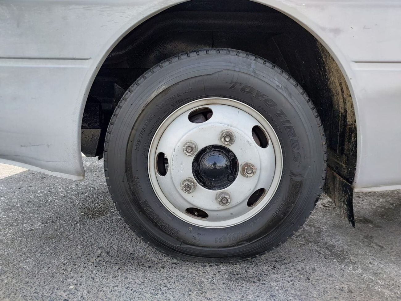 Mitsubishi Rosa (RAMADAN OFFER) MITSUBISHI ROSA BUS RHD 1996 MODEL 3.9 L DIESEL MANUAL(PM40577)