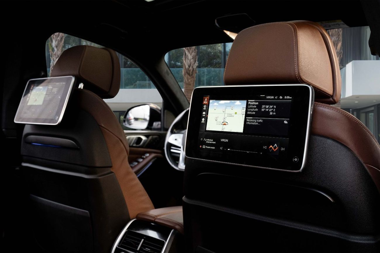 BMW X7 40i M Sport | 3,329 P.M  | 0% Downpayment | Exceptional Condition!