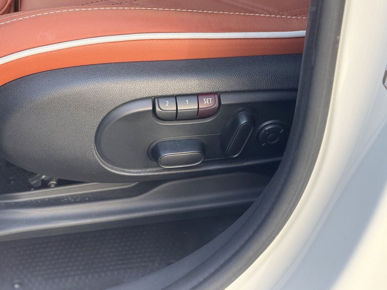 Mini Cooper Countryman Mini Cooper Country / 2022 / 32,000KM / GCC / Under Warranty