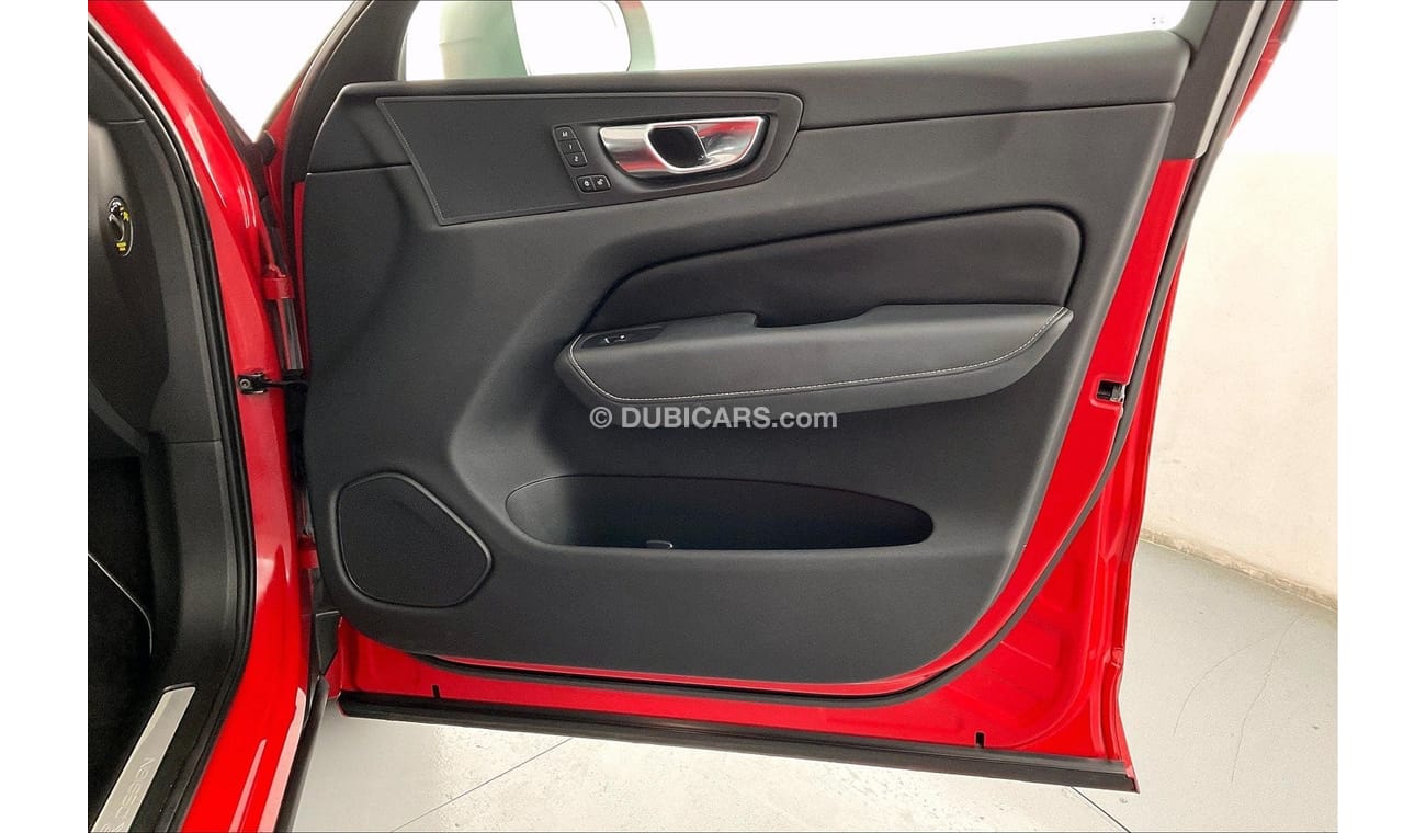 Volvo XC60 T5 R Design