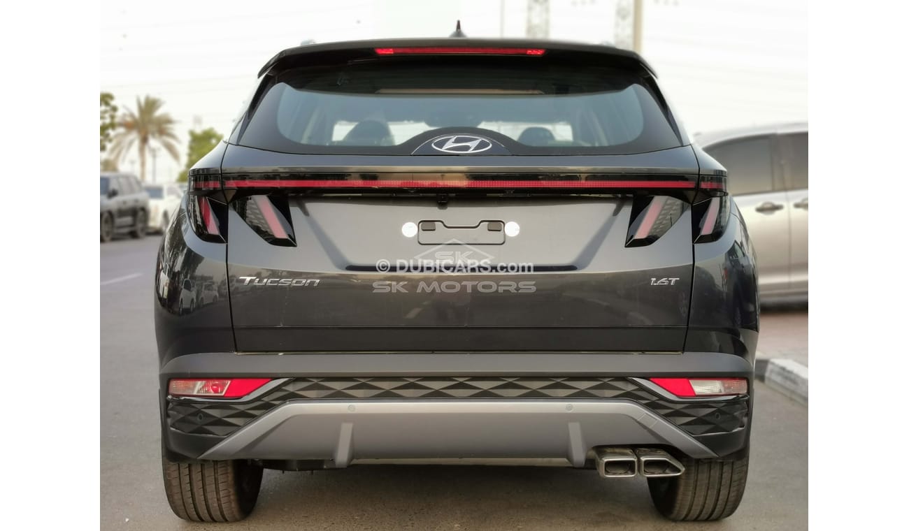 Hyundai Tucson 1.6L, 19" Rims, LED Headlights, Fabric Seats, Front & Rear A/C, DVD, Rear Camera (CODE # HTS12)