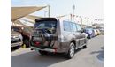 Mitsubishi Pajero GLS Mid ACCIDENTS FREE - ORIGINAL PAINT - GCC - MID OPTION - PERFECT CONDITION INSIDE OUT